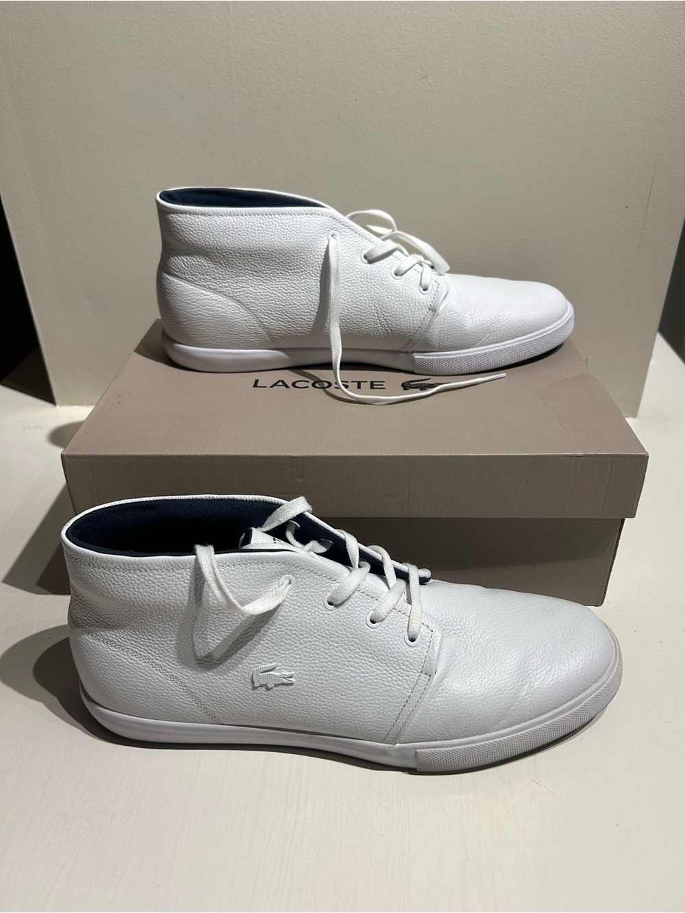 Men’s Lacoste White Leather Mid-Top Sneakers, Size 13
